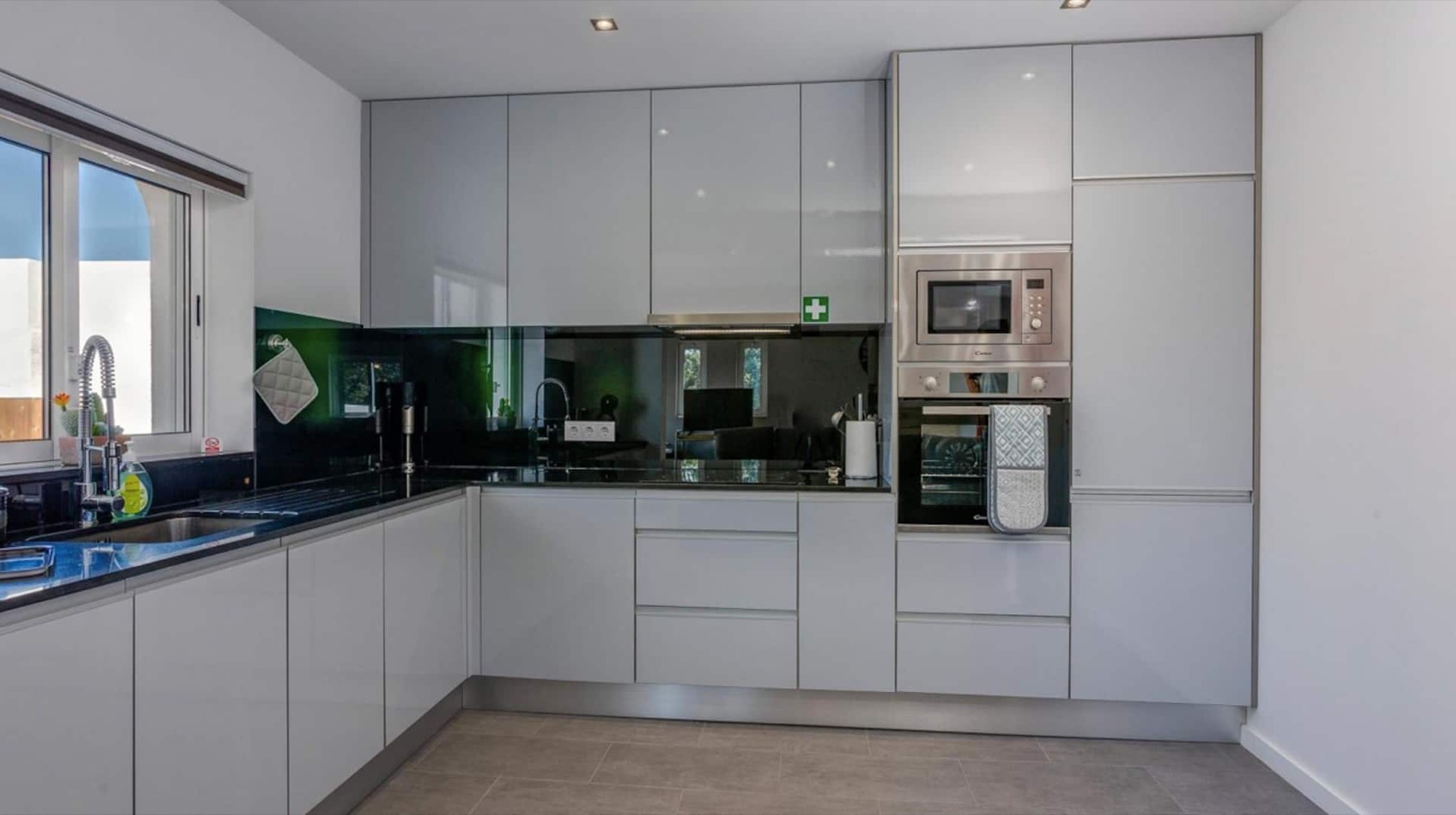 Villa Verde modern fully equipped kitchen